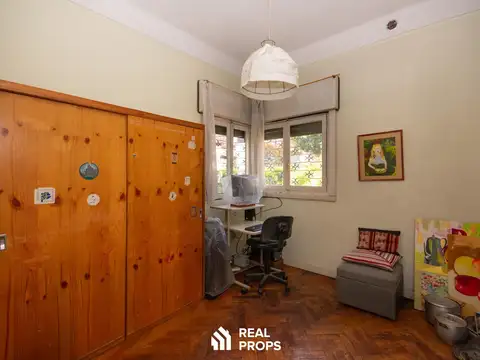 Casa 5 ambientes con 1 baño