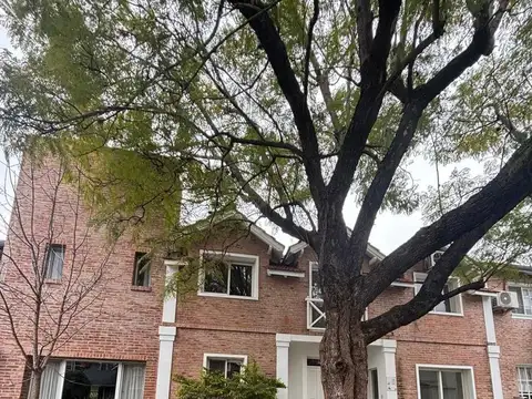 Casa en VENTA Barrio Cerrado El Portal