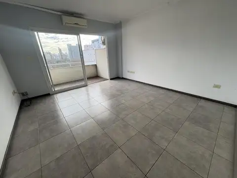 DEPARTAMENTO EN VENTA 1 DORMITORIO LA PLATA, BALCON