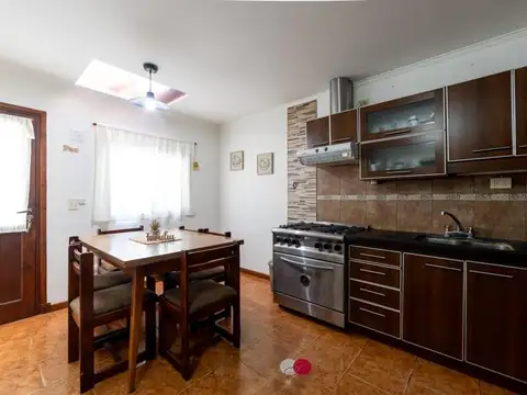 Depto Tipo Casa en Venta de 3 dormitorios