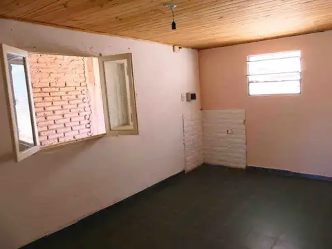 Regis Martínez 3900