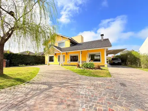 CHALET LISTO PARA IR A VIVIR - APTO A CREDITO