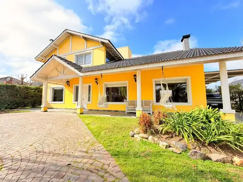 Casa en Venta de 5 dormitorios