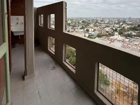 Departamento en Alquiler con 1 cochera
