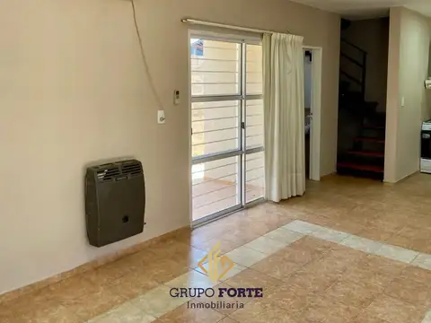 Depto Tipo Casa en Venta de 2 dormitorios