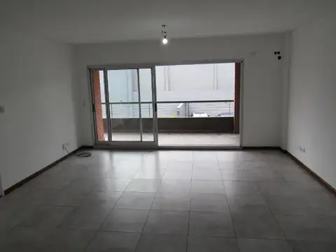 Virgilio 900, Piso 1