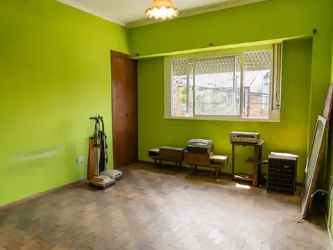 Depto Tipo Casa en Venta 53 años