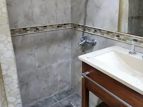 Depto Tipo Casa 2 ambientes con 1 baño