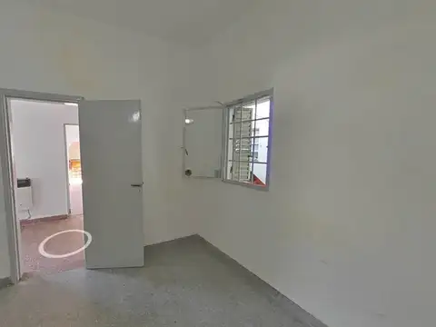 Casa 7 ambientes con 3 baños