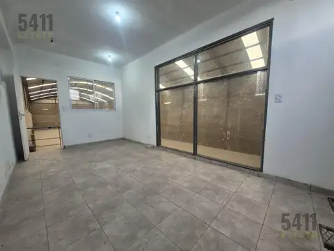 Galpon en Alquiler 15  mts Frente