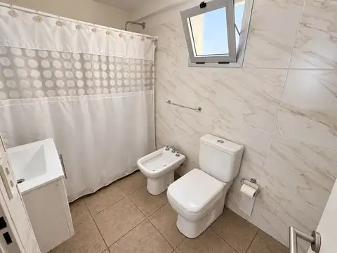 VENTA DE DEPARTAMENTO 2 AMBIENTES TAPIALES