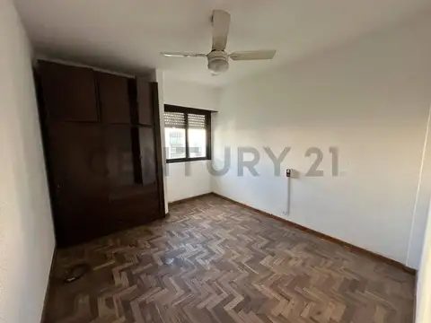 aragon 7400, Piso 2