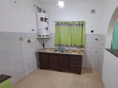 Casa en Alquiler en Quilmes, $ 660.000