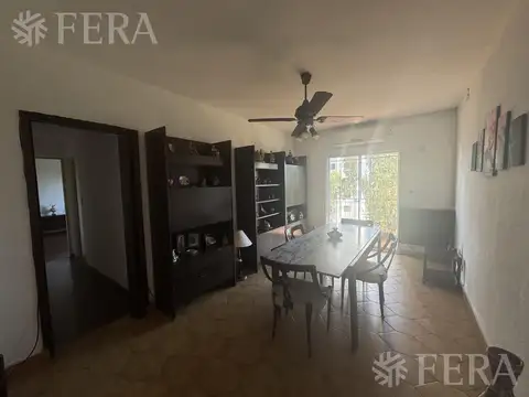Venta departamento 3 ambientes con balcón en Wilde