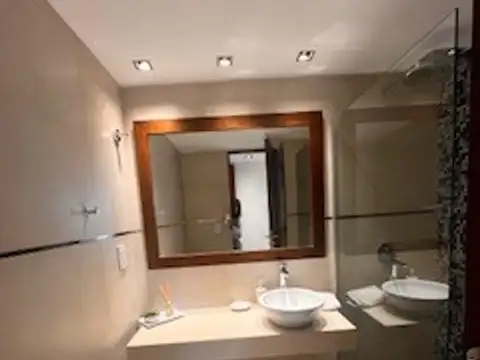 Departamento en Alquiler con 1 cocheras