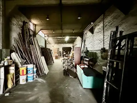 Galpón en venta en Martinez