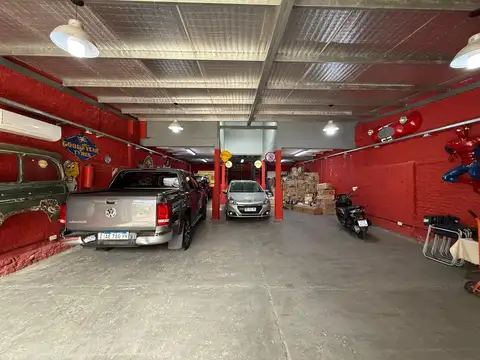 ALQUILER COMERCIAL - GALPÓN + OFICINAS MONTE CASTRO