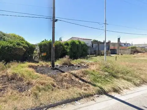 Avenida Carlos Tejedor y Beltrán , Piso 0