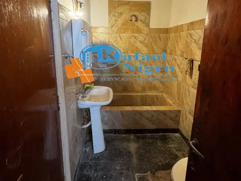 Depto Tipo Casa en Alquiler 50 años