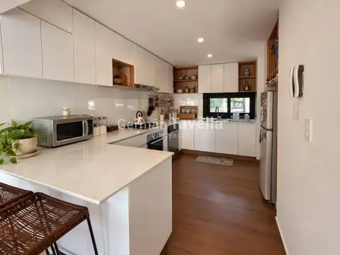 Departamento en Alquiler en Barrio Parque Leloir, USD 2.300