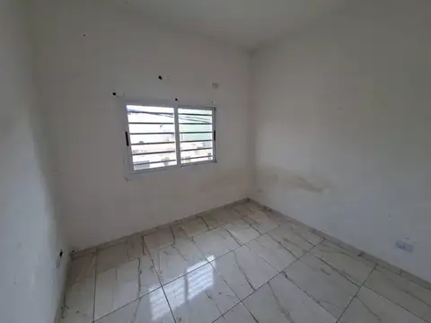 Departamento en Alquiler en Tablada, $ 350.000