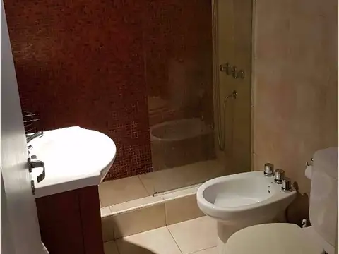 Depto Tipo Casa en Alquiler de 1 dormitorio