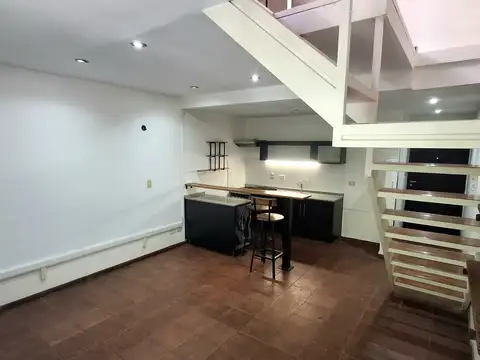 Quesada 2800, Piso 1