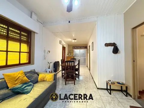 Depto Tipo Casa en Venta en Munro-Oeste, USD 86.900