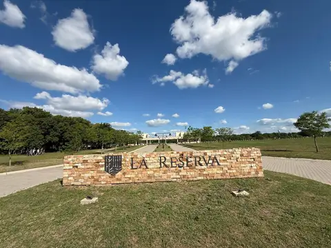 Terreno en Venta 20  mts Frente