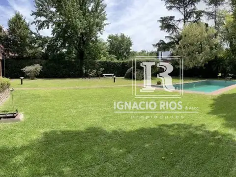 Casa en Venta en La Horqueta, USD 890.000