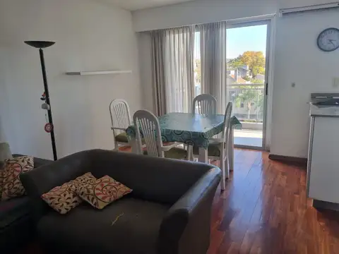 Sarmiento 1000, Piso 3