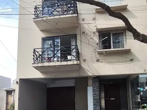 COCHERA DOBLE EN VENTA CALLE BELTRAN DE BARRIO BOMBAL GODOY CRUZ