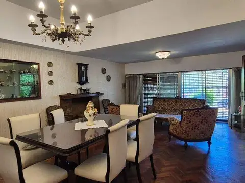 Casa en Venta al Oeste