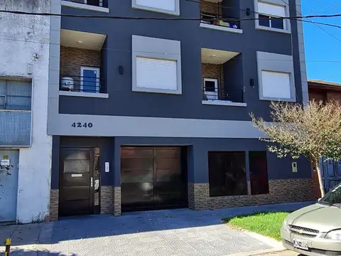 Alquiler Depto 2 AMBIENTES en Caseros, Tres de Febrero