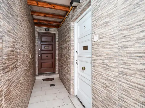 Depto Tipo Casa en Venta de 4 ambientes