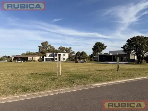 Terreno en Pilar Golf Club en venta