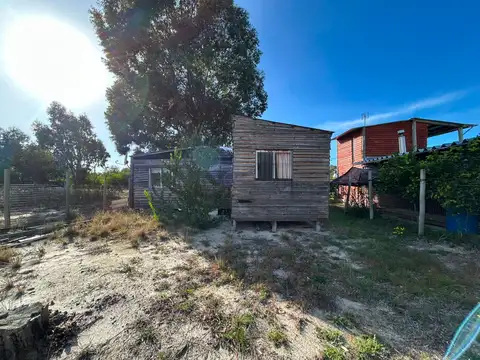 VENTA Terreno con mejoras en Santa Ana, Canelones