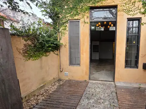 ALQUILER PH - 3 AMBIENTES - BALCON - PATIO - SIN EXPENSAS - LAVADERO - BECCAR - SAN ISIDRO