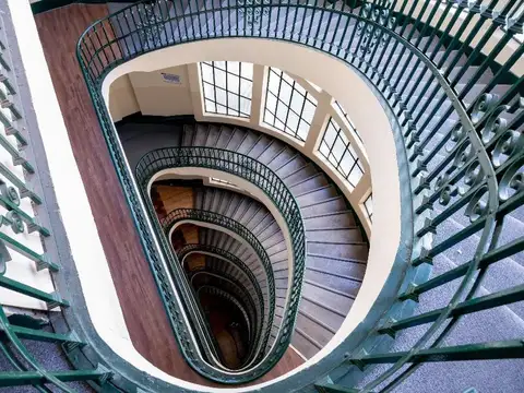 Oficina en Alquiler en Centro, $ 972.000