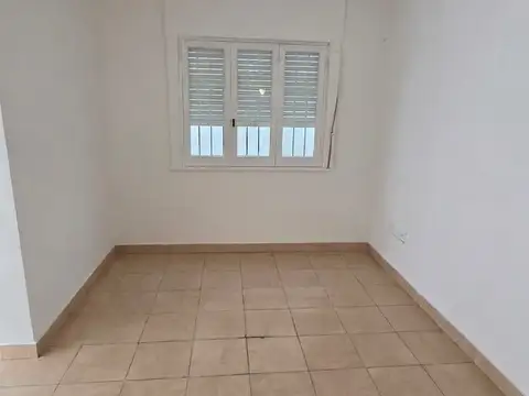 Depto Tipo Casa en Alquiler de 1 dormitorio