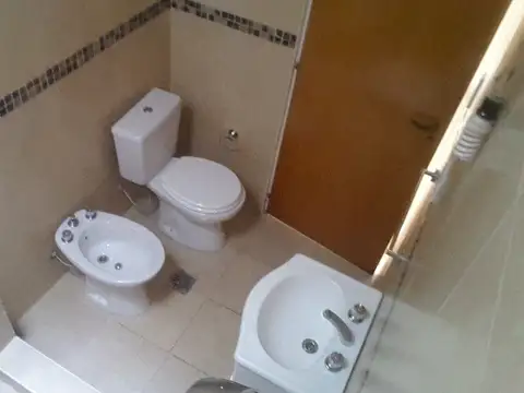 Depto Tipo Casa en Alquiler al Noreste