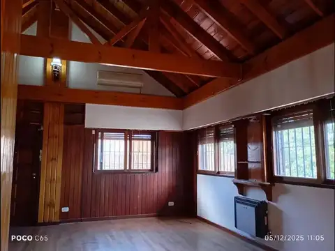 Depto Tipo Casa 5 ambientes con 3 baños