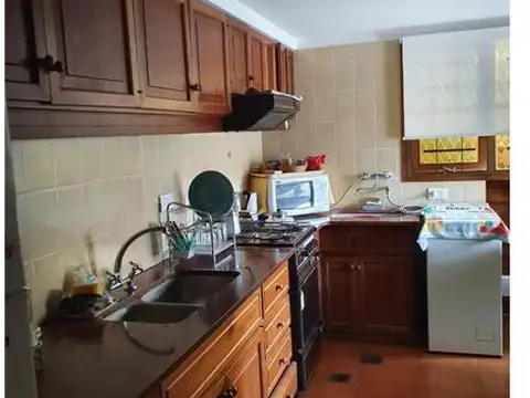 Departamento 4 ambientes con 2 baños