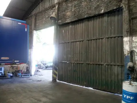 Galpon en Venta 20  mts Frente