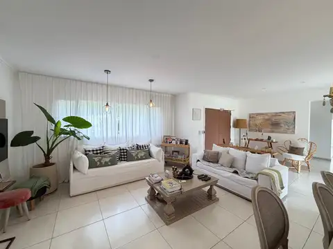Casa en venta, 5 ambientes,  Haras Santa Maria, Escobar, GBA Norte