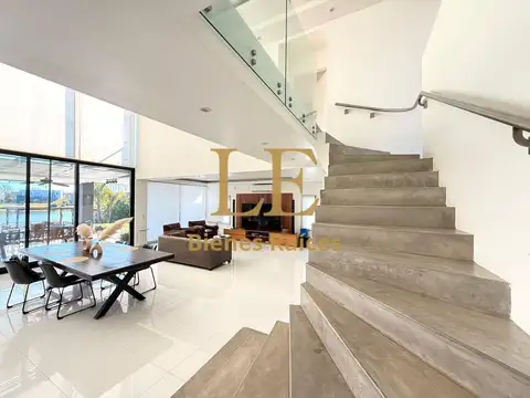 Venta casa en El Canton