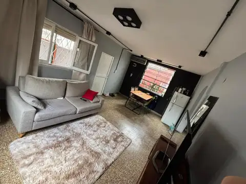 DEPARTAMENTO DOS AMBIENTES-PARQUE CHACABUCO-ALQUILER TEMPORAL