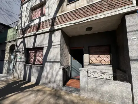 VENTA PH FRENTE 4 AMBIENTES VILLA REAL TERRAZA