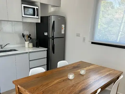 Depto Tipo Casa 2 ambientes con 1 baño