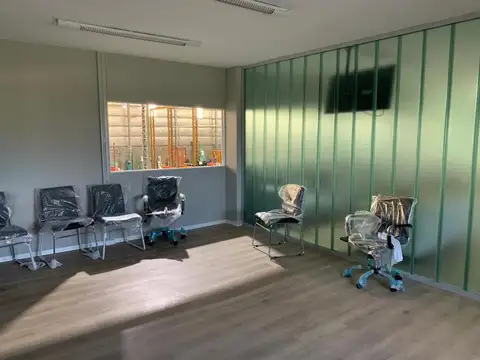 Galpon con oficinas en Alquiler Tigre El Talar